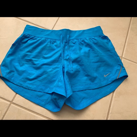 Nike Pants - Nike Dri-Fit Women’s Running shorts - sz Small